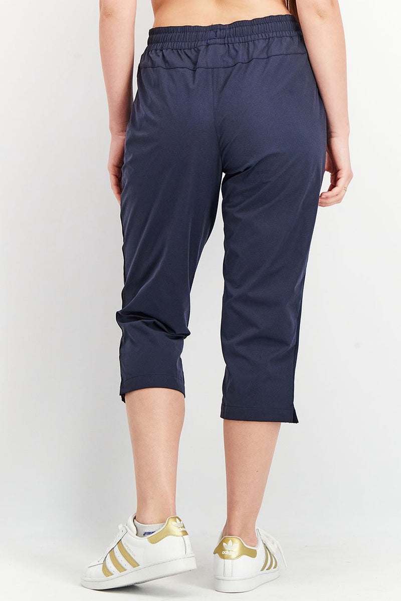 Tchibo Women Regular Fit Soft Shell Stretchable Capri Pants, Navy - Image 2